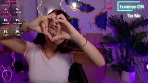 Tiiana online show from May 23, 3:35 am