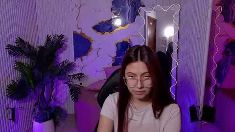 Tiiana online show from May 20, 2:52 am