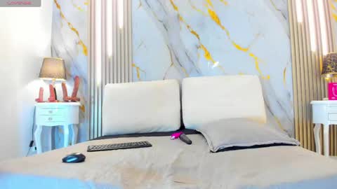 T I F F A N Y online show from April 13, 8:13 pm