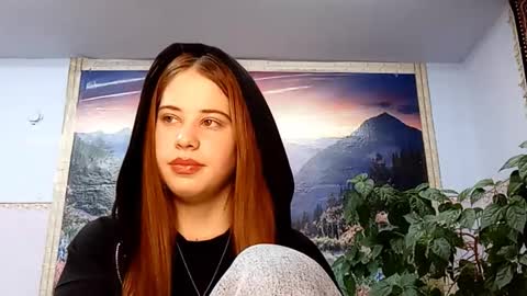 Natalie online show from February 5, 11:47 am