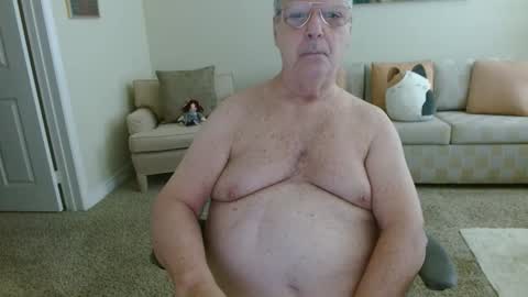 timealone120000 online show from April 10, 6:23 pm