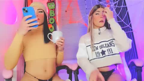 Hallie And Annie online show from October 30, 2:01 am