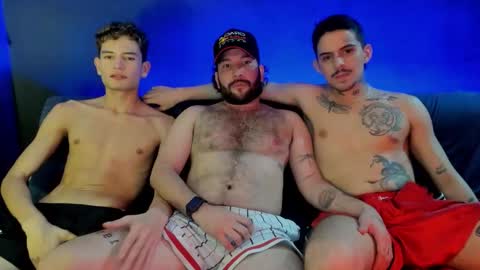 wanna play bareback uncut colombian couple new twink bbk online show from February 18, 8:47 am