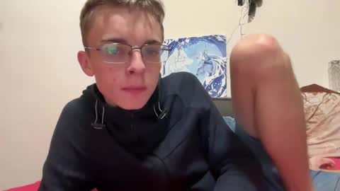 Snapshot of timveret chatting on December 3, 12:41 am Wizard online show from December 3, 12:41 am