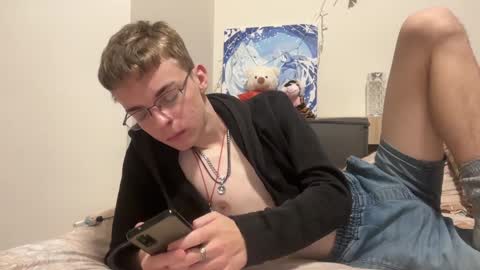 Snapshot of timveret chatting on December 11, 6:20 pm Wizard online show from December 11, 6:20 pm