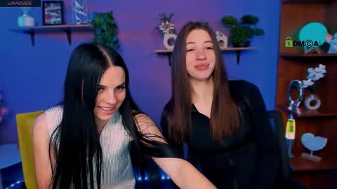 tina_golden online show from April 5, 11:18 am