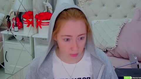 Snapshot of tinabrook chatting on September 26, 4:20 am Tina online show from September 26, 4:20 am