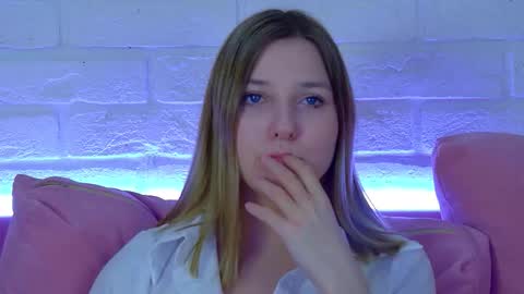 TinaBurton online show from March 9, 5:28 pm