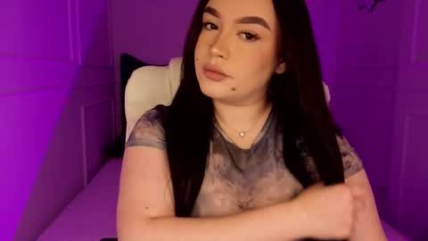 hi im curvy babyface girlie Tina online show from March 26, 9:36 am