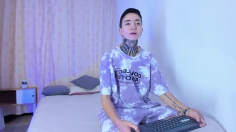 TINNY AND CANDY online show from November 8, 12:30 pm