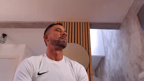 tinoclandestino online show from February 2, 3:07 pm