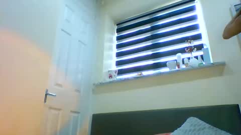 Tinyasian911718 sweetinyasian instagram online show from January 13, 12:35 pm