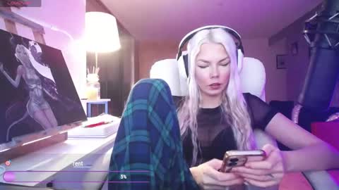 stage Kylie Sinner  brand CLITBAIT online show from April 19, 1:39 am