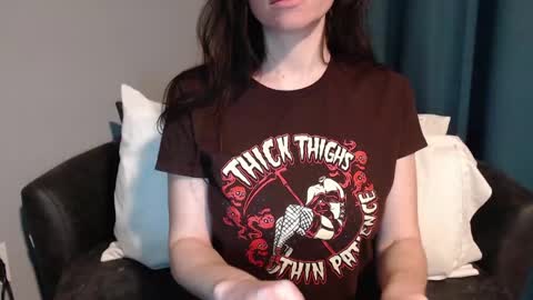TinyyTina online show from December 21, 12:27 pm