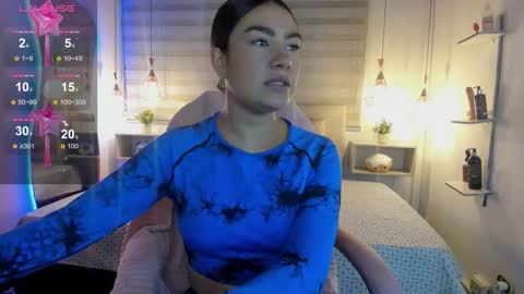 tique_ online show from October 2, 1:21 pm