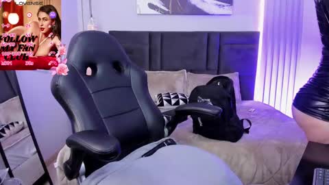 Tisha online show from September 8, 2:16 pm