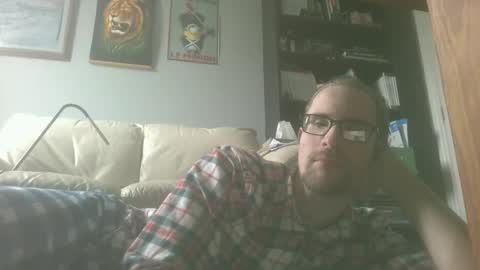 titlovercums online show from January 12, 4:36 pm