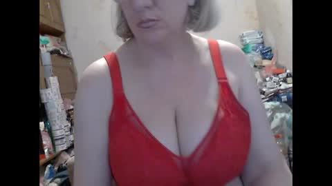 Snapshot of tittylina chatting on September 28, 10:13 am tittylina online show from September 28, 10:13 am
