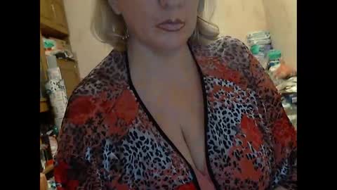 Snapshot of tittylina chatting on October 18, 10:25 pm tittylina online show from October 18, 10:25 pm