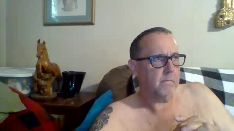 Snapshot of tnvols1968 chatting on September 16, 9:18 pm Vols online show from September 16, 9:18 pm