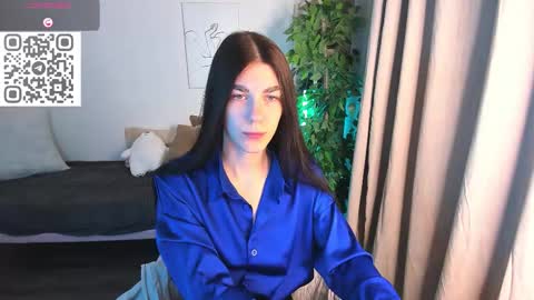 Snapshot of to_your chatting on September 11, 11:28 pm 2 GMT Mo Tu We Th Fr 10am-4am online show from September 11, 11:28 pm