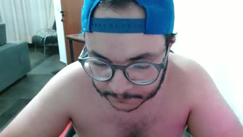 Snapshot of tobias_dimarte chatting on September 21, 1:09 am tobias_dimarte online show from September 21, 1:09 am