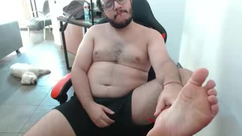 Snapshot of tobias_dimarte chatting on October 7, 7:32 pm tobias_dimarte online show from October 7, 7:32 pm