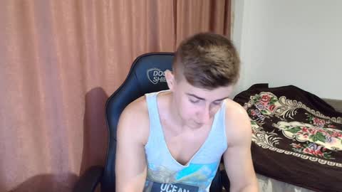 todhorny987 online show from January 20, 6:10 am