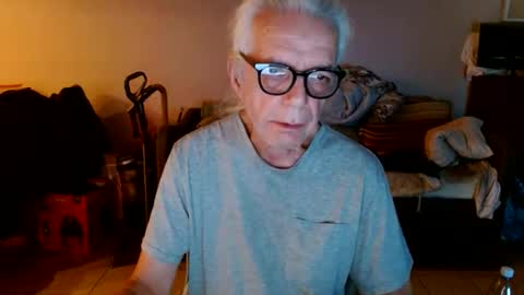 tom112292014 online show from September 22, 12:31 pm