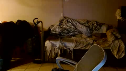 tom112292014 online show from May 14, 2:10 am