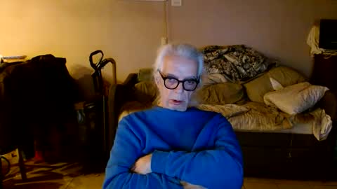 tom112292014 online show from December 4, 3:06 am