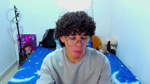 Tom Blue online show from March 29, 3:46 pm