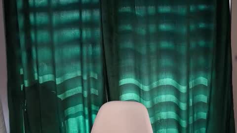 Tom online show from March 27, 8:26 am