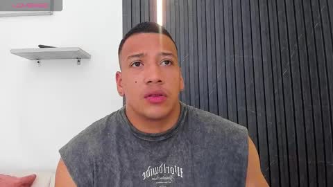 Tom muscle1 online show from September 11, 11:55 am