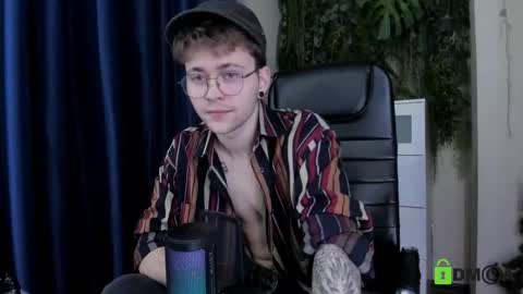 tomas_norton online show from March 20, 4:01 pm