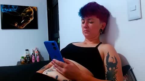 Blue online show from May 21, 7:31 pm