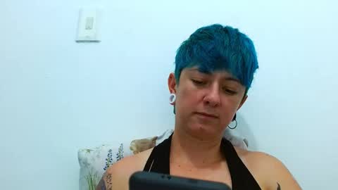 Blue online show from February 26, 10:24 pm