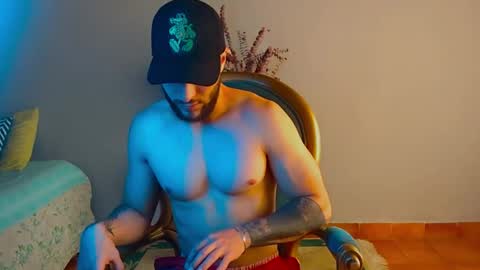 Snapshot of tomdavisxl chatting on September 16, 4:10 pm tomDavisXl online show from September 16, 4:10 pm