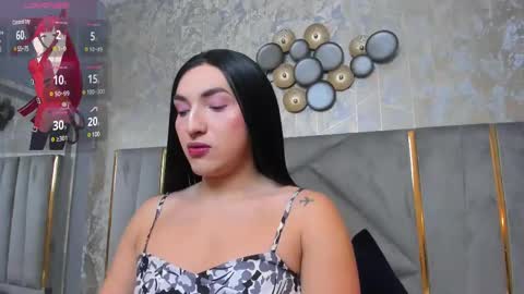 Snapshot of tomlondon_ chatting on February 26, 11:32 am online show from February 26, 11:32 am