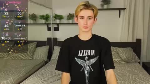 Tommy online show from October 24, 8:31 pm