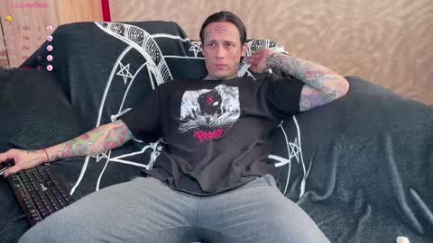 Tommy and Katana online show from February 8, 6:22 am