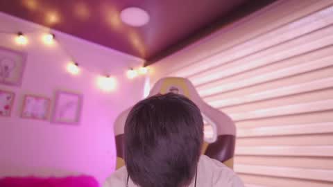 Blue  online show from June 24, 1:40 pm