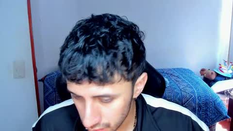 Twitter BreddTommy IG tommy bredd online show from March 15, 6:00 pm