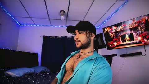 tommy_sccott online show from December 13, 10:16 pm