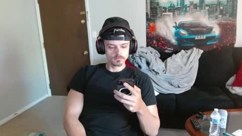 Snapshot of tommystrokes_ chatting on October 9, 6:02 pm Tommy Strokes online show from October 9, 6:02 pm