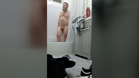 tommyw2025 online show from May 5, 9:37 am