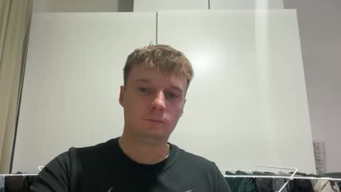 tomsky2703 online show from September 29, 6:18 pm