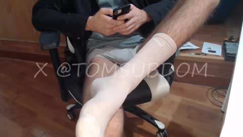Snapshot of tomsubdom chatting on September 29, 7:02 pm Tomsubdom online show from September 29, 7:02 pm