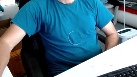 Tom online show from July 11, 11:24 am