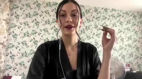 Selina online show from September 22, 4:27 am